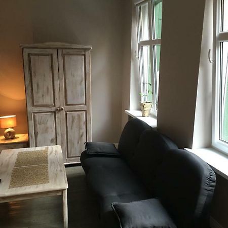 Kawalerka Fredry 3/12 Appartement Poznań Buitenkant foto